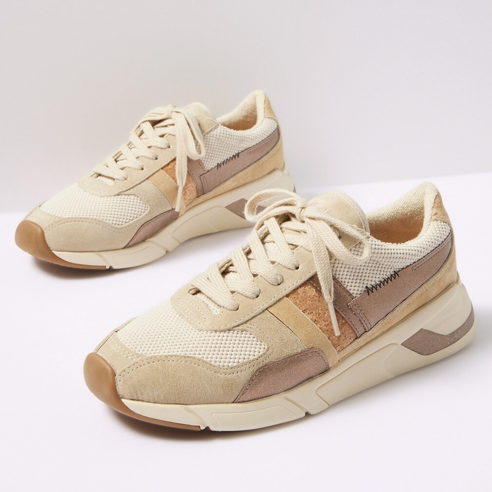 Gola Sneakers (2024 style!) *brand new*